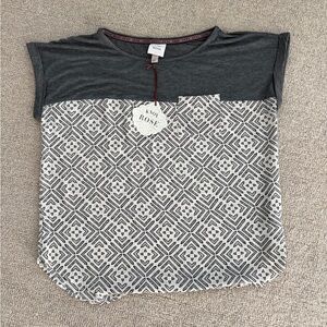 Knox Rose Charcoal and Cream Geometric Blouse